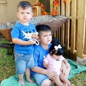 Meet your Posher, Elizenda